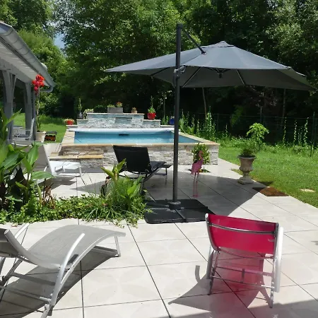 Holiday home Toki Eder: Marisol's Heated Pool Retreat Near Bayonne And Hossegor Saint-Martin-de-Seignanx